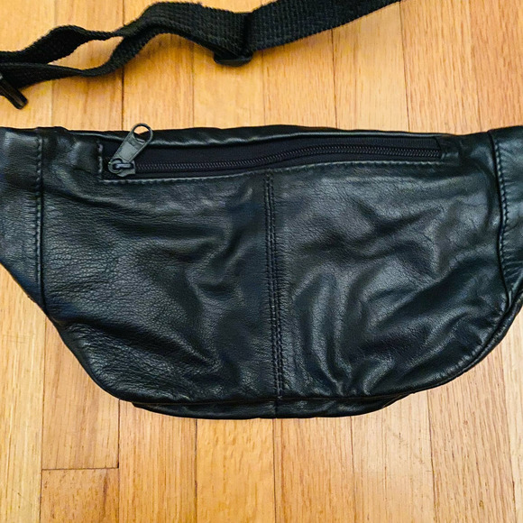 Unisex Black Fanny Pack Adjustable Waist Travel Bag Multi Zippered Pockets - Picture 2 of 5